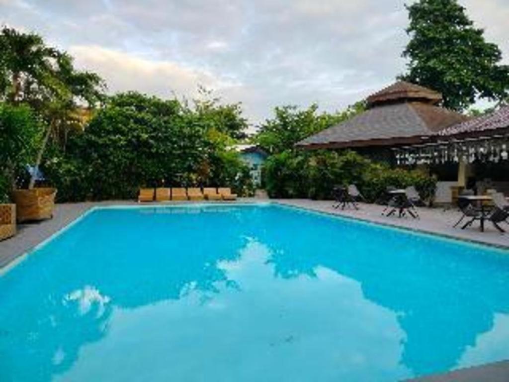 Alta Cebu Resort Exterior photo